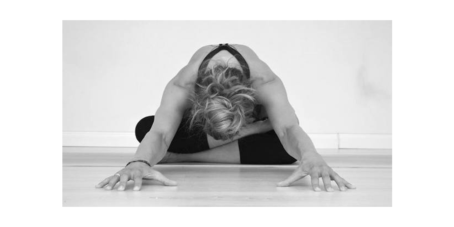 photo-lara-happy-yoga