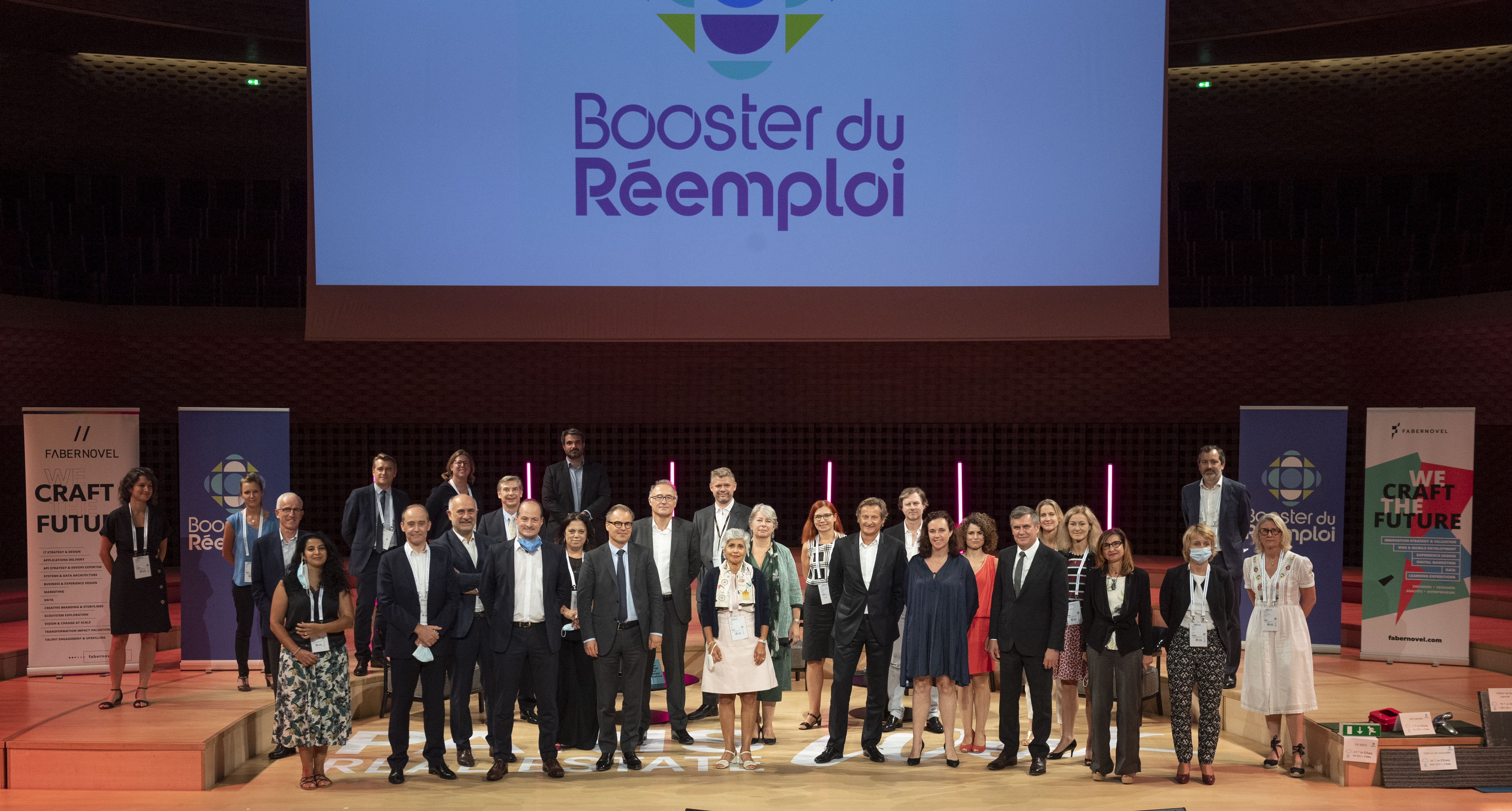 Conférence-Booster-photo-de-groupe