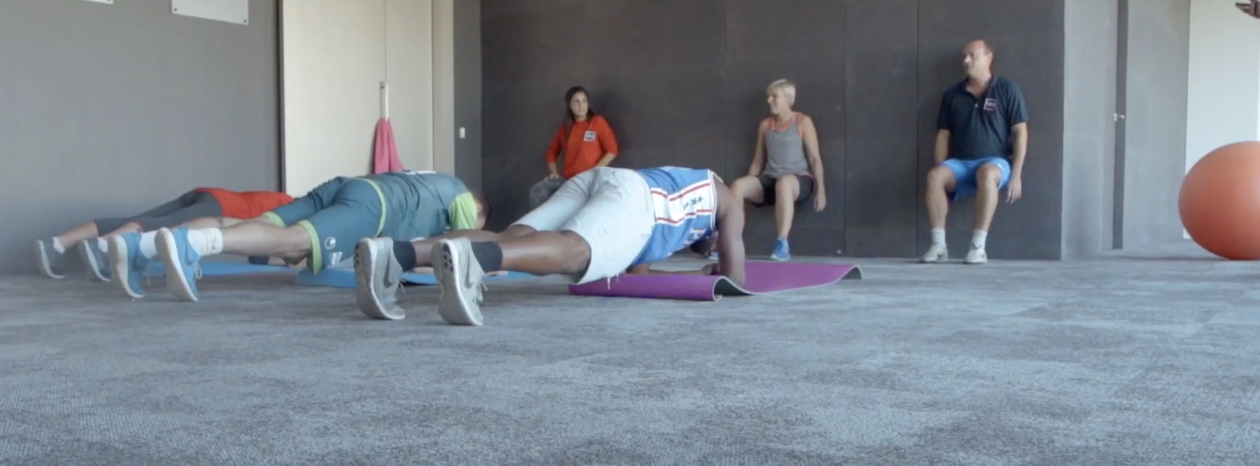 727BF9B7-D877-4748-9691-88C9505937A6