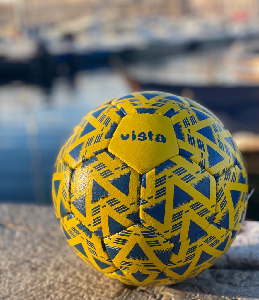 Ballon-jaune-et-bleu-2